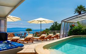 Villa Roses Apartments&Wellness