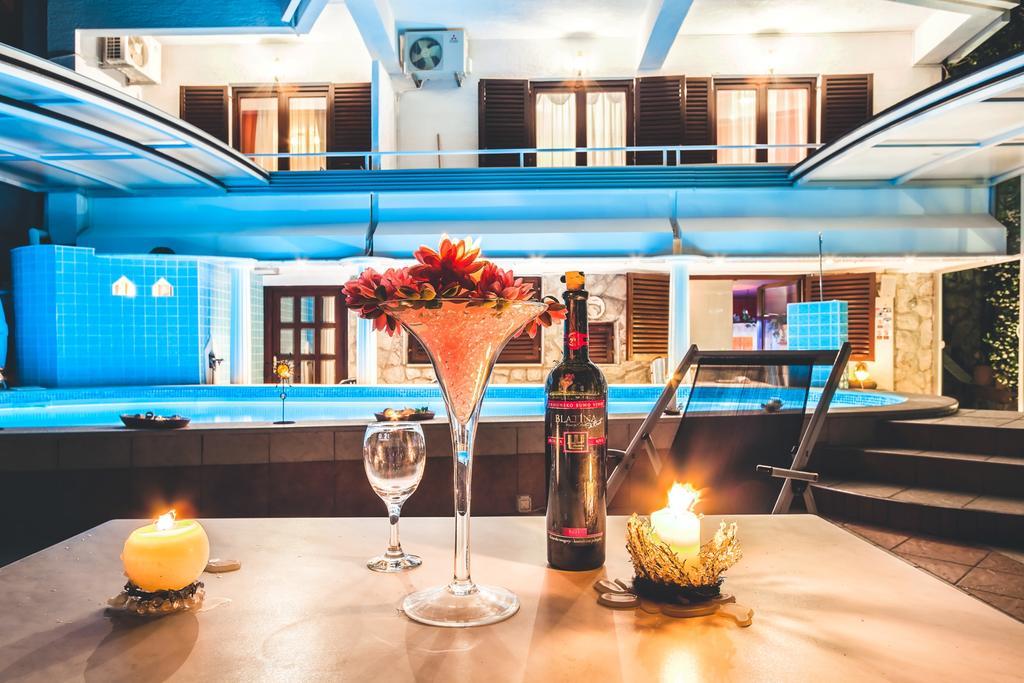 Villa Roses Apartments&Wellness Ičići Esterno foto